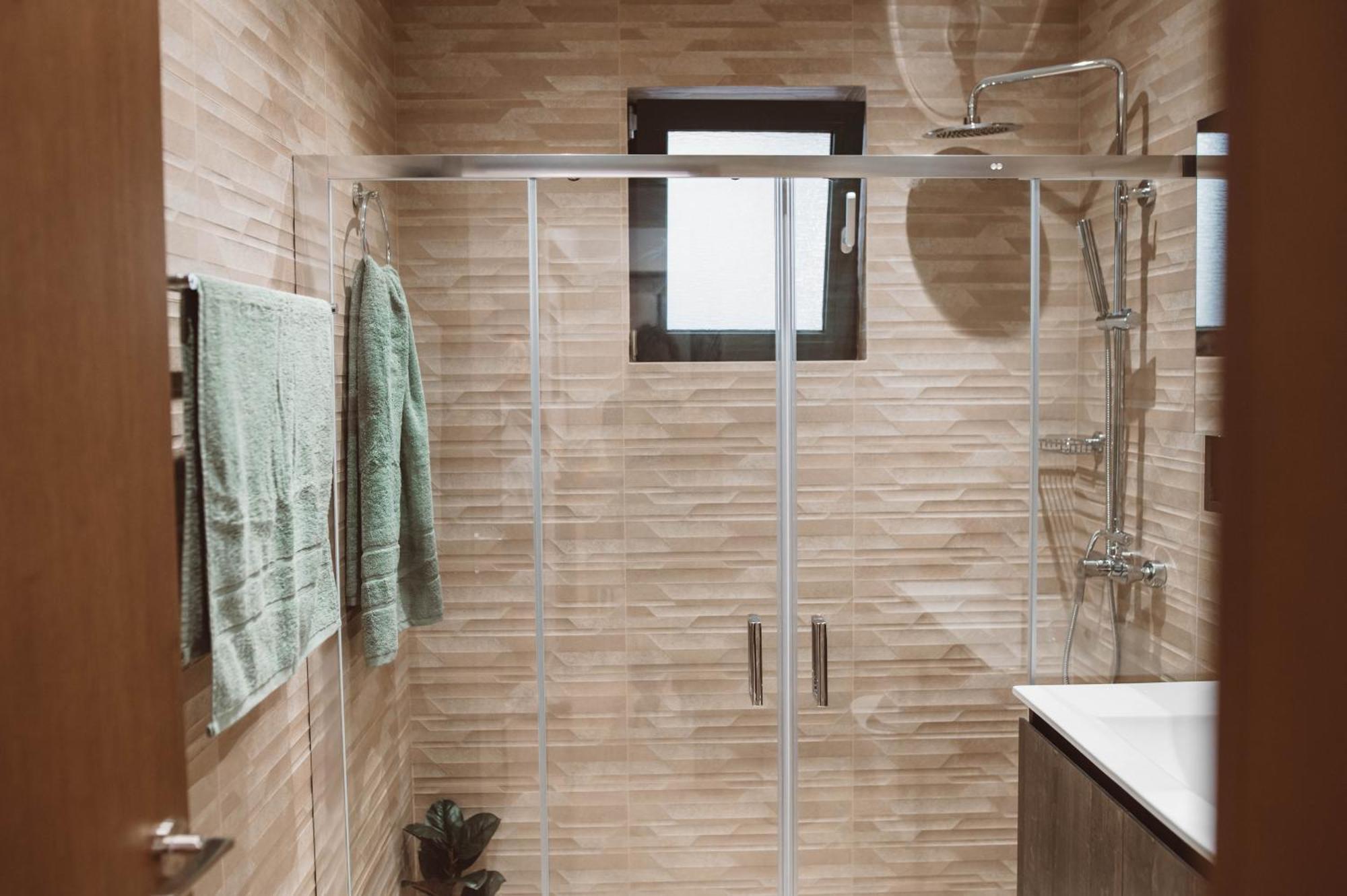 Niotis House - Elegance & Comfort In The *